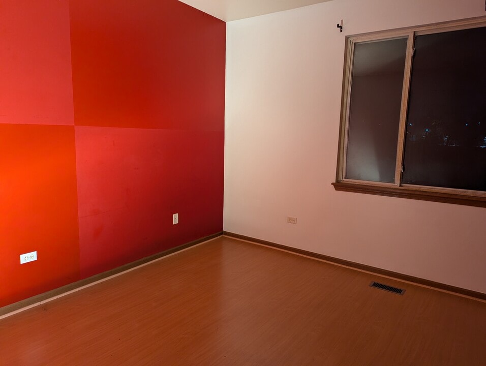 2905 Kentshire Cir in Naperville, IL - Building Photo