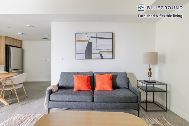 2150 Kittredge St in Berkeley, CA - Building Photo - Building Photo