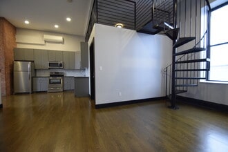 444 Western Ave, Unit 3 in Boston, MA - Building Photo - Building Photo