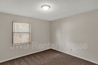 10825 Key Haven Blvd in Jacksonville, FL - Building Photo - Building Photo