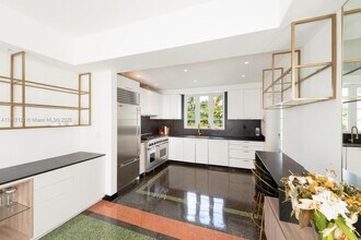 841 19th St in Miami Beach, FL - Building Photo - Building Photo