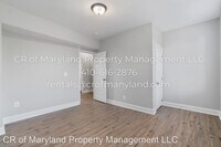 2706 E Chase St photo'