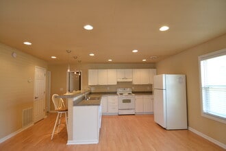 1203 S Osteopathy Ave, Unit 1 in Kirksville, MO - Building Photo - Building Photo
