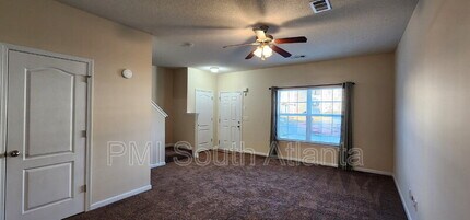 6864 Mountain Cir in Riverdale, GA - Building Photo - Building Photo