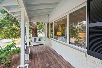 5191 Linnean Terrace NW in Washington, DC - Building Photo - Building Photo