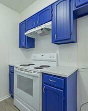 10906 Penrith Ln in Oklahoma City, OK - Building Photo - Building Photo