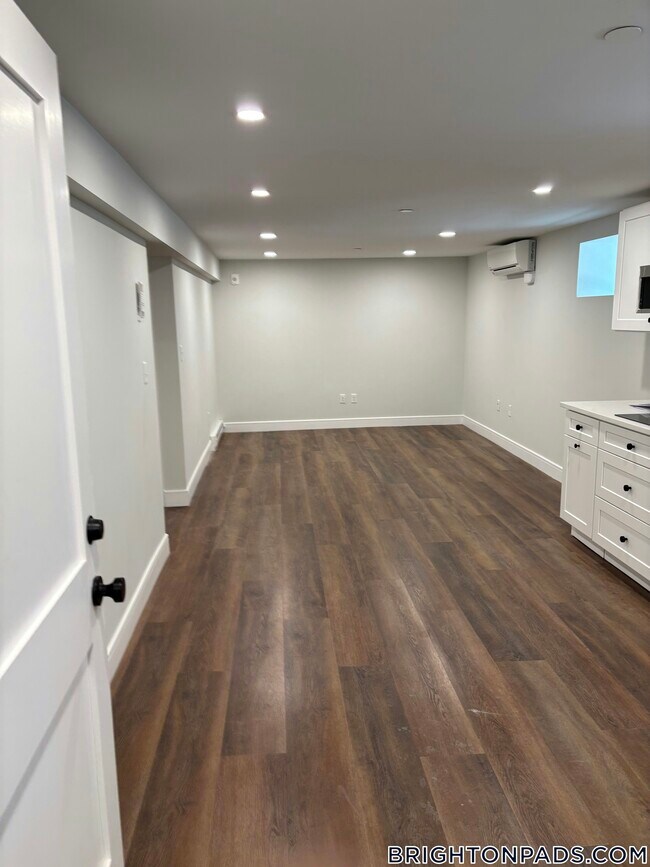 25 Atkins St in Boston, MA - Building Photo - Building Photo