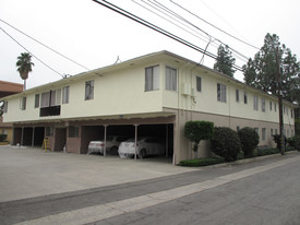 220-224 S Santa Anita Ave in Arcadia, CA - Building Photo