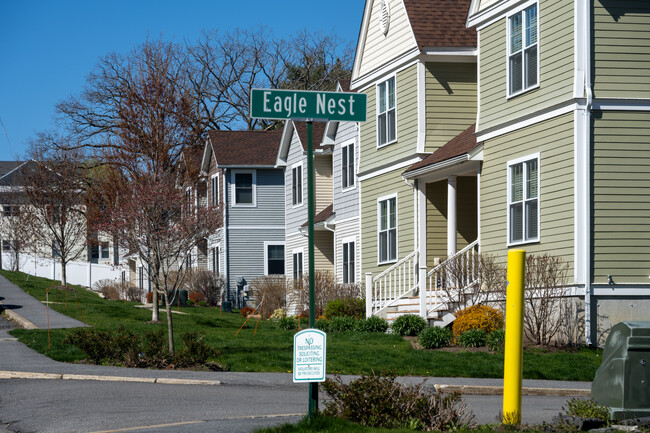 Eagle Nest in Clinton, MA - Building Photo - Building Photo