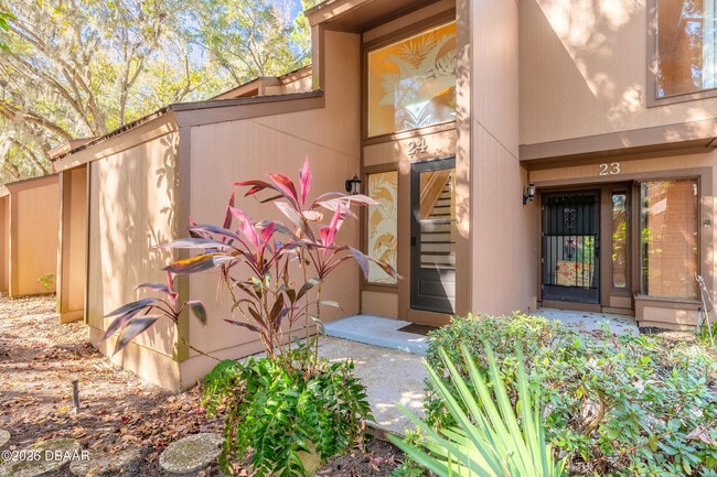 property at 24 Pinehurst Pl