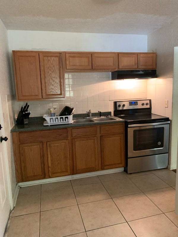 4848 Mississippi Ct in Jacksonville, FL - Foto de edificio - Building Photo