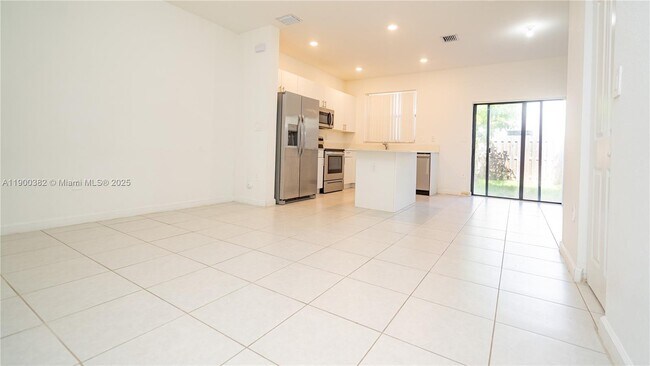 13237 SW 286th Terrace in Homestead, FL - Building Photo - Building Photo
