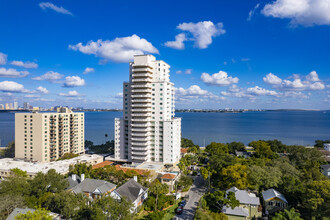 The Alagon on Bayshore in Tampa, FL - Building Photo - Building Photo