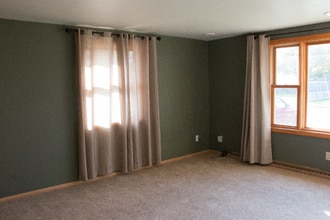 805 Edward St in Neenah, WI - Building Photo - Building Photo