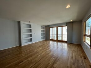 917 Westbrook Drive, Unit A in Charlotte, NC - Building Photo - Building Photo
