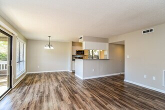 7906 Greenside Ct in Charlotte, NC - Building Photo - Building Photo