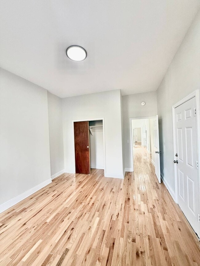 property at 1072 Putnam Ave