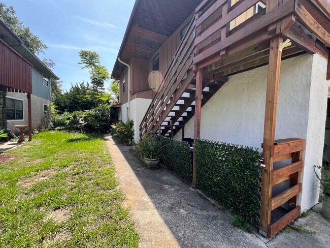 17 Lisbon St-Unit -A in St. Augustine, FL - Building Photo - Building Photo