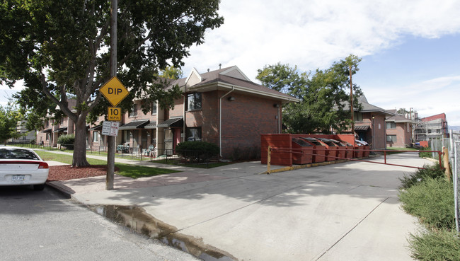 South Lincoln Park Homes in Denver, CO - Building Photo - Building Photo