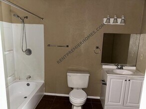 4513 Freeport Dr in Garland, TX - Building Photo - Building Photo