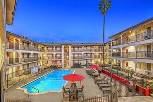 Luxe 1801 in Alhambra, CA - Building Photo