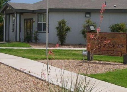 Mesa Grande Apartments in Carlsbad, NM - Building Photo