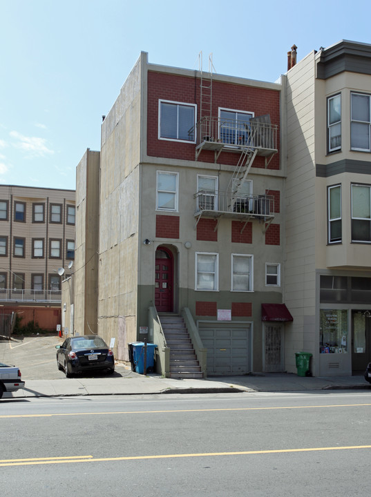 1330 Valencia St in San Francisco, CA - Building Photo