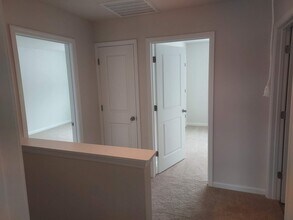 120 Clear Creek Ln in Waynesville, NC - Building Photo - Building Photo