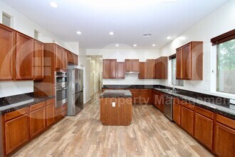 3768 E Gemini Pl in Chandler, AZ - Foto de edificio - Building Photo