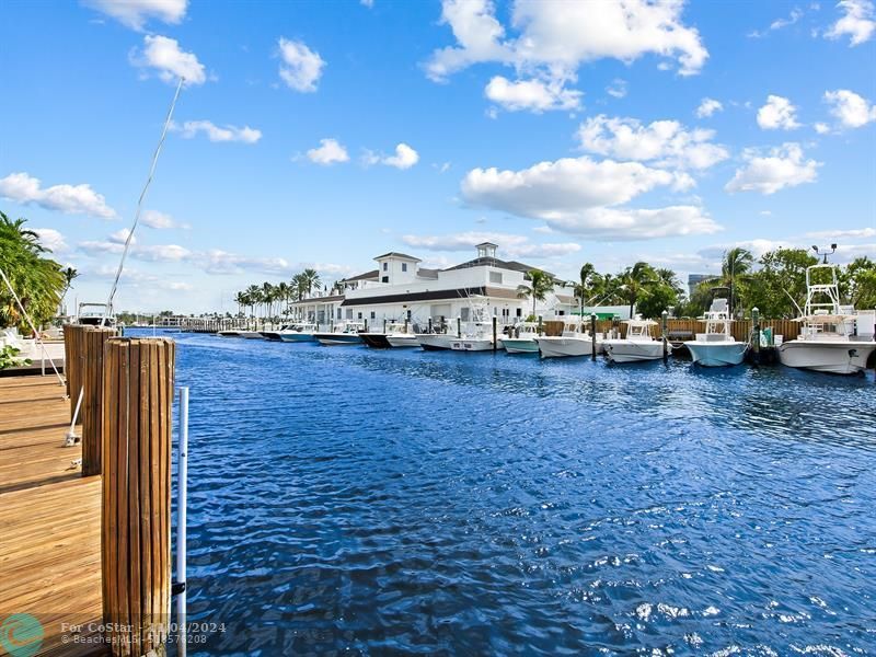 1708 SE 11th St in Fort Lauderdale, FL - Building Photo