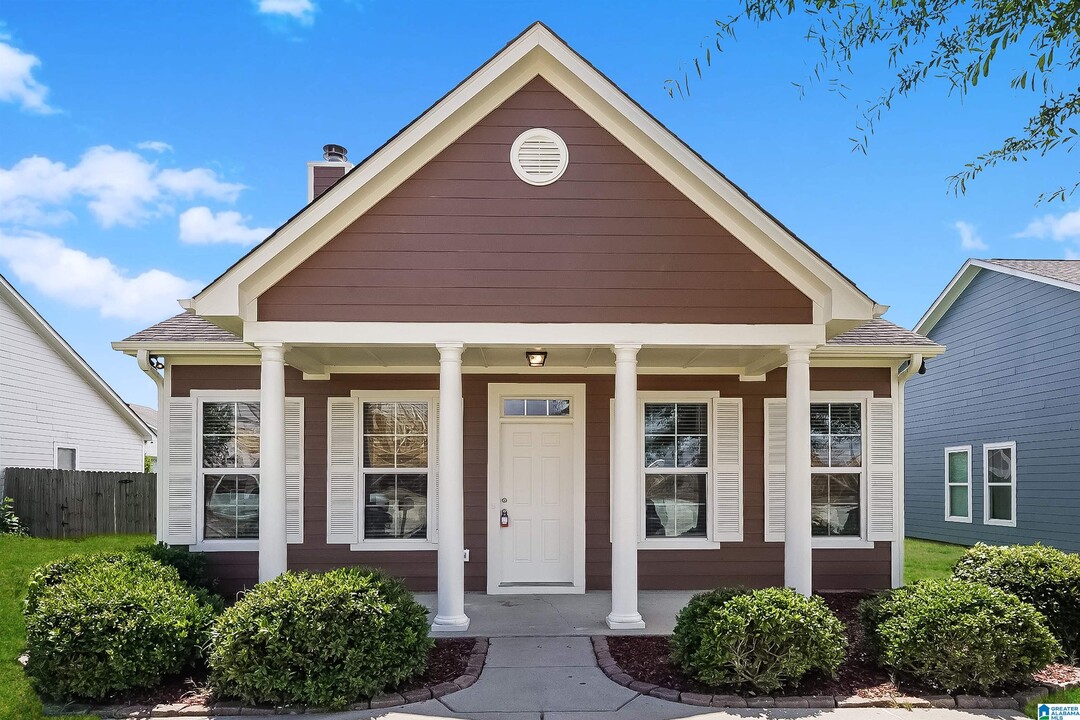 75 Cottage Ln in Odenville, AL - Building Photo