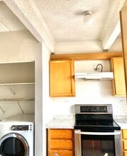 10650 E Tennessee Ave, Unit 402 in Aurora, CO - Foto de edificio - Building Photo