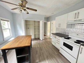 60 William St in New Haven, CT - Building Photo