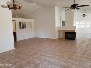 2708 W Gila Ln in Chandler, AZ - Foto de edificio - Building Photo