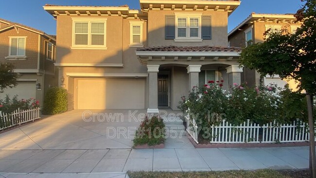 1536 Bella Vita St in Tracy, CA - Building Photo - Building Photo