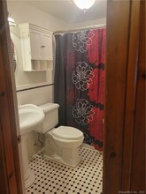 21 Rockwood Ave, Unit 2 in Ansonia, CT - Building Photo - Building Photo
