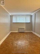 9A Winfield Ave in Toronto, ON - Building Photo - Building Photo