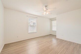 331 Moonwalker Trail in Buda, TX - Building Photo - Building Photo