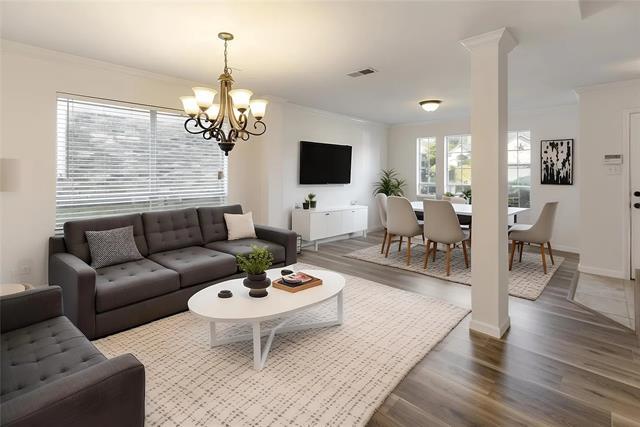 813 Silverbrook Dr in Saginaw, TX - Building Photo - Building Photo