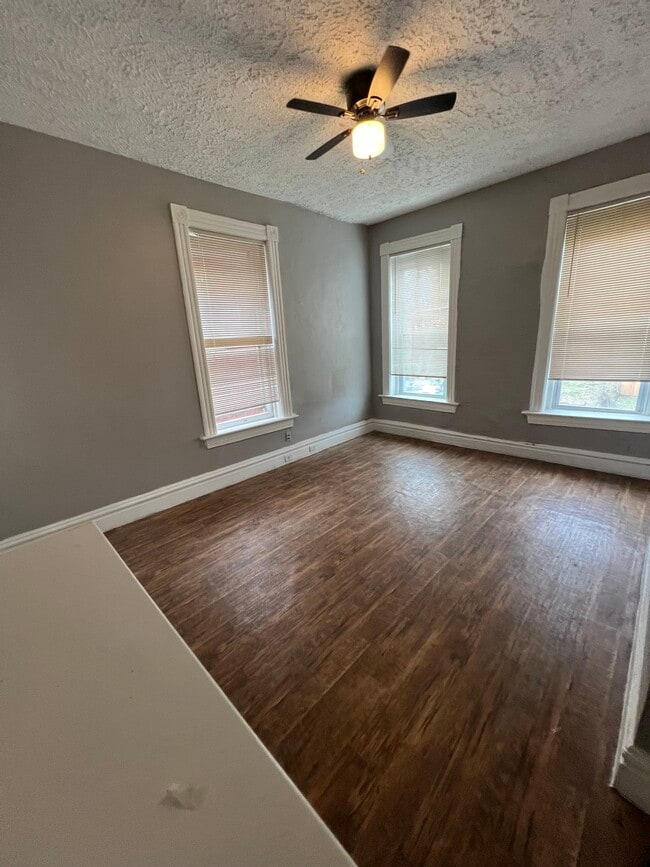 2030 E Fair Ave, Unit 2nd floor in St. Louis, MO - Building Photo - Building Photo