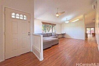 94-1156-1156 Kaloli Loop in Waipahu, HI - Building Photo - Building Photo