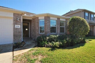 4518 Clemwood Ln in Houston, TX - Building Photo - Building Photo