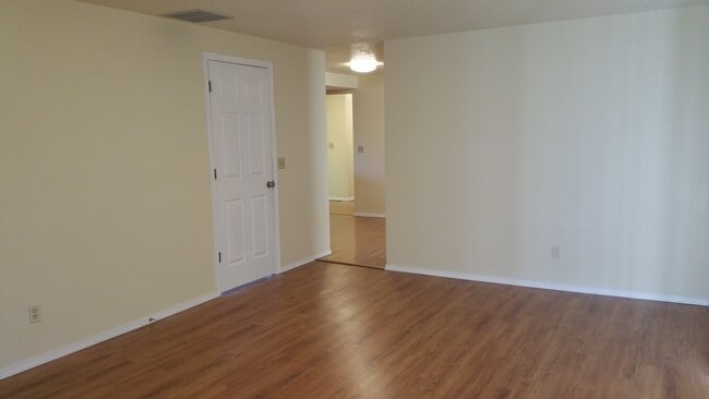 3617 Silverstone Dr NE in Salem, OR - Building Photo - Building Photo