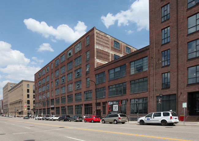 ElseWarehouse in Minneapolis, MN - Building Photo - Building Photo