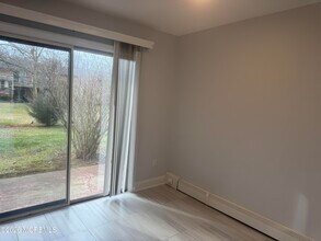 96 East Ave in Atlantic Highlands, NJ - Building Photo - Building Photo