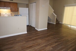 8387 Pineverde Ln in Jacksonville, FL - Building Photo