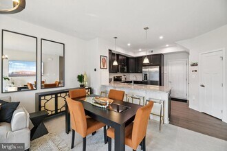 10960 Presidential Pkwy in Upper Marlboro, MD - Building Photo - Building Photo