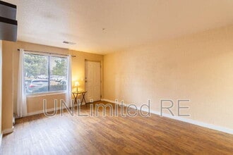 6315 St Nicholas Cir in Flagstaff, AZ - Building Photo - Building Photo