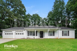 3765 Willow Ridge Rd in Douglasville, GA - Building Photo