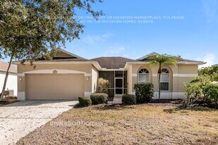 205 39th St NE in Bradenton, FL - Building Photo